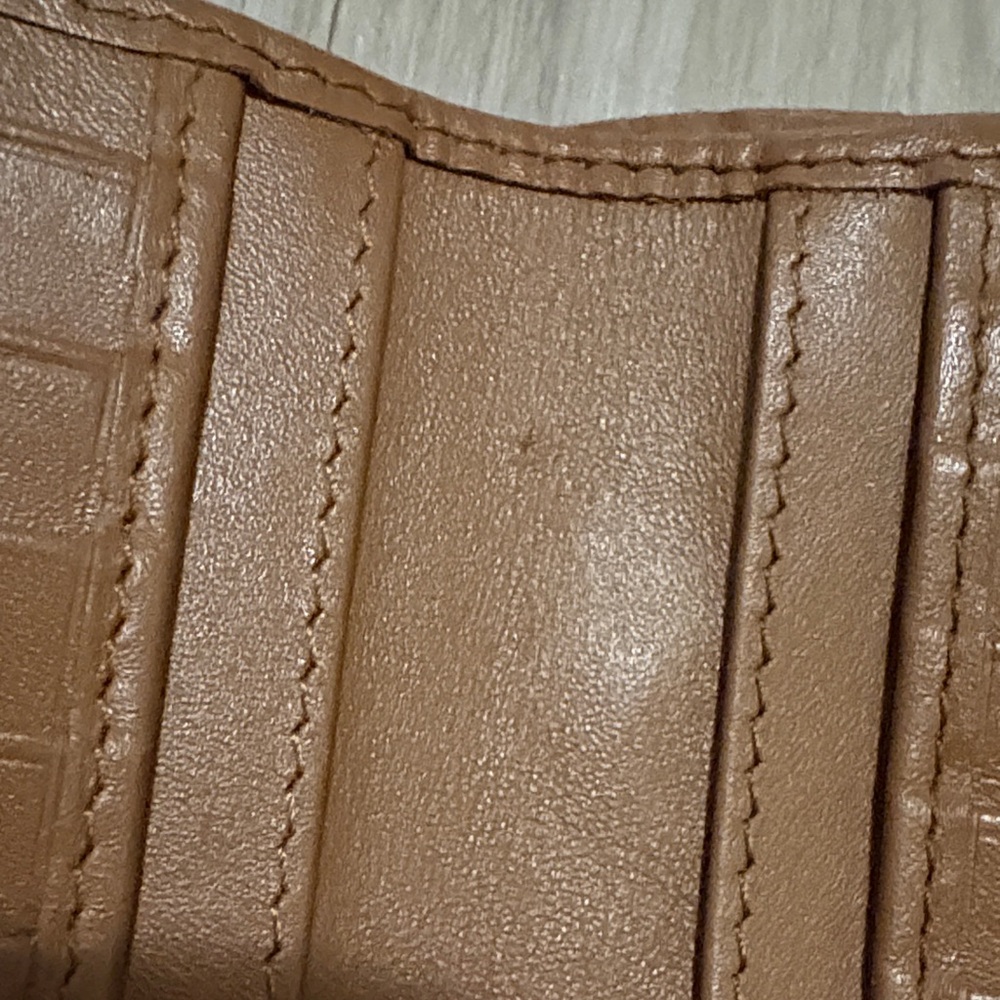 RADLEY LONDON Brown Leather Zip-Around Wallet with Gold Scottie Logo - Picture 4 of 6